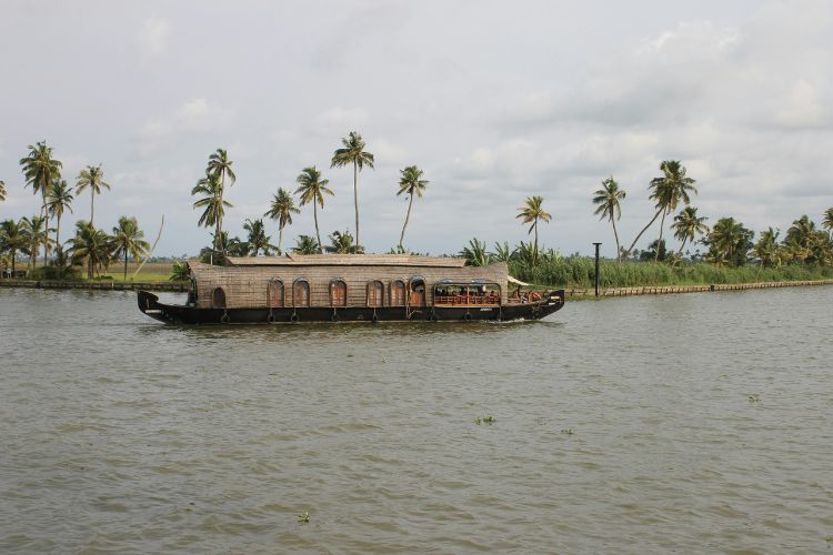 Kerala 7 Nights 8 Days Package – Complete Travel Guide