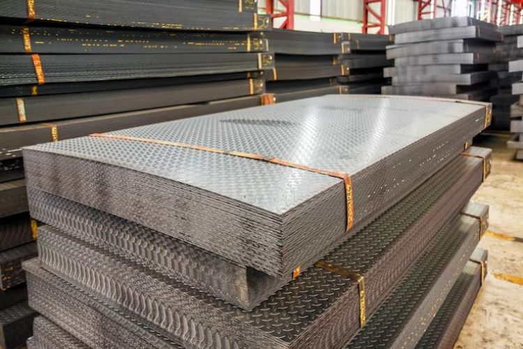 Cast Iron Surface Plates & Rolling Cabinets in Dubai